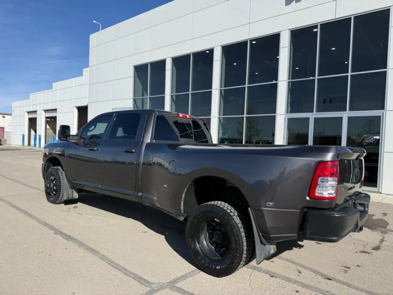 RAM 3500 снимка RAM 3500