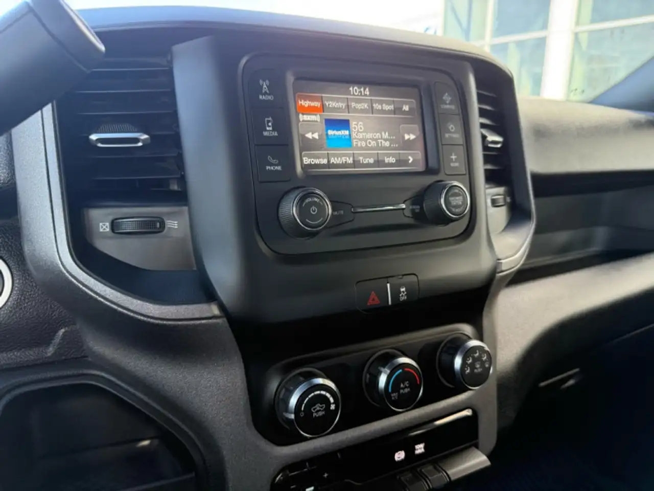RAM 3500 снимка RAM 3500