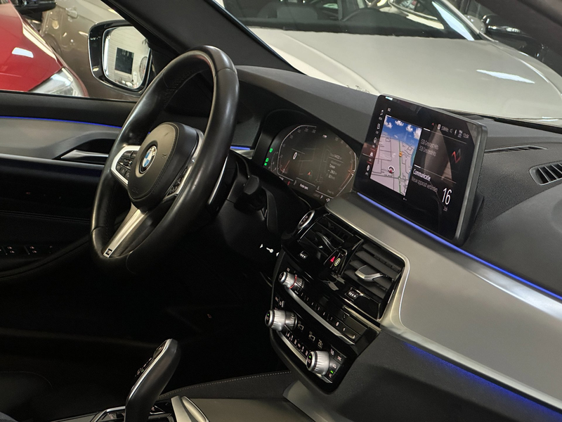 BMW 530 5-serie 530i High Executive Edition/PANO-DAK/CARPL — photo 17