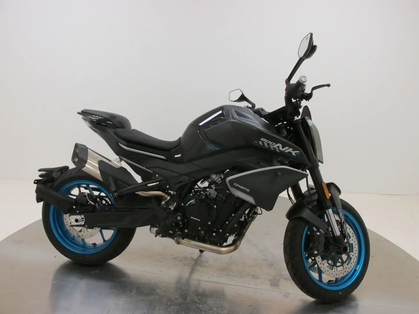 CFMOTO 800 NK ADVANCED Noir - 1