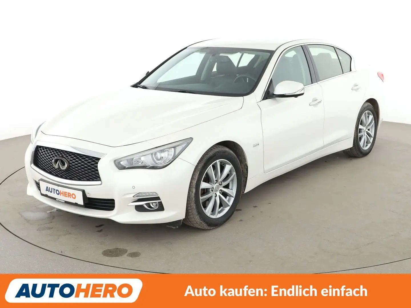 Infiniti Q50 2.2 Diesel Q50 Aut.*NAVI*TEMPO*CAM*PDC*SHZ* Weiß - 1