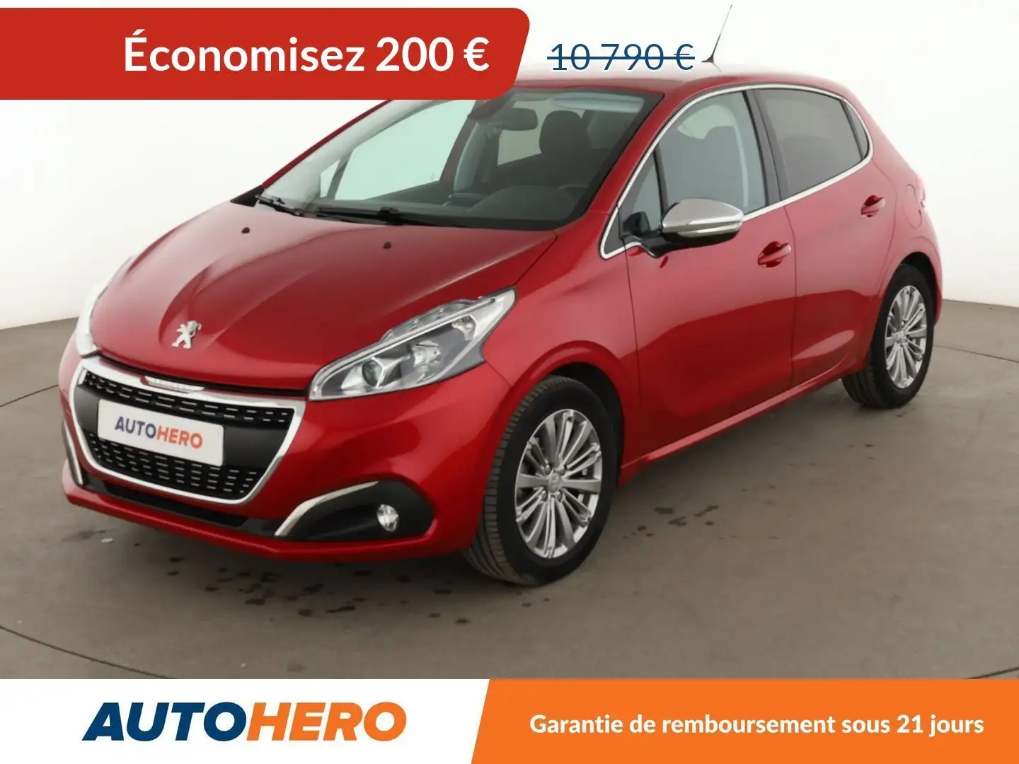Peugeot 208 1.2 PureTech Allure Rouge - 1