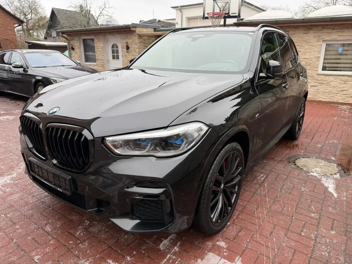 BMW X5 xDrive 40 d M Sport  LEDER BRAUN+PANO+LED+22" Schwarz - 1