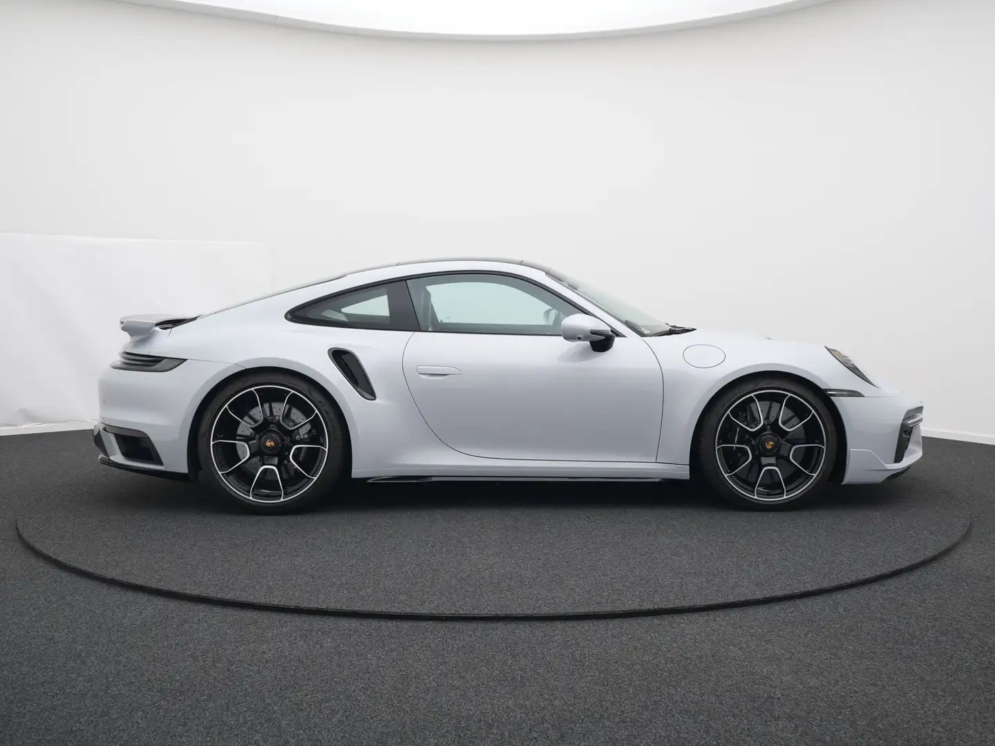 Porsche 992 Turbo S Grijs - 2