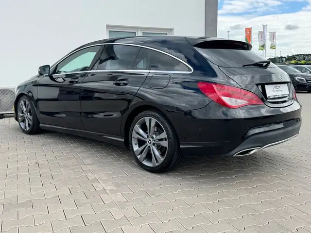 Mercedes-Benz Cla view 5