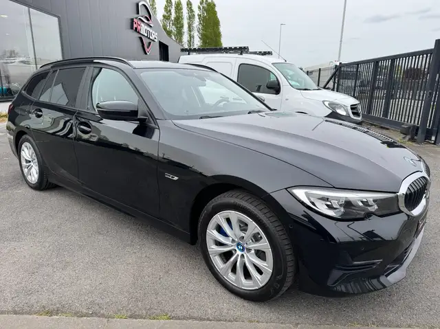 BMW 320 Touring 320e PHEV 1st eig ohboek plug in hybride