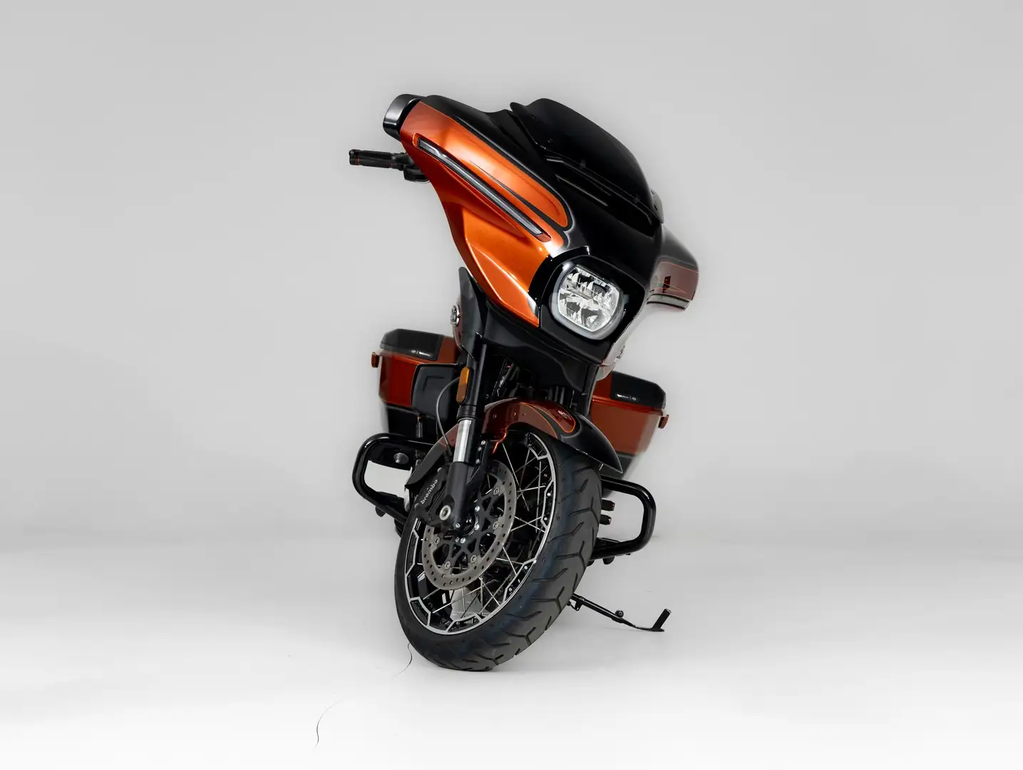 Harley-Davidson Street Glide FLHXSE CVO Gunslinger Wiskey Noir - 2