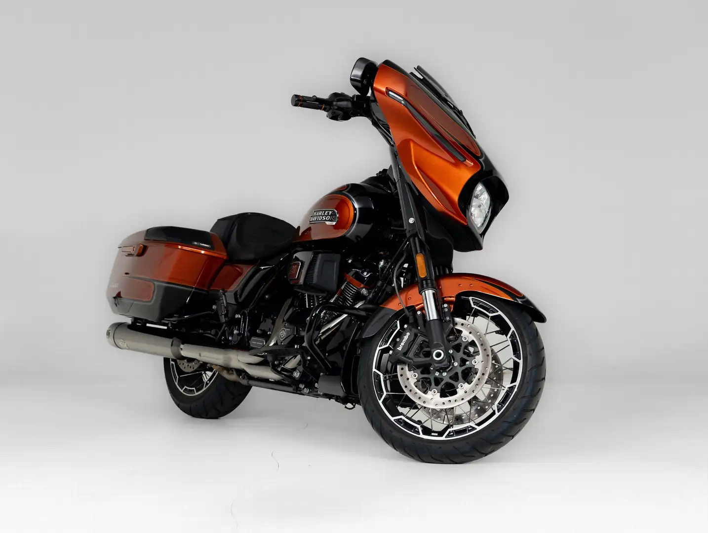 Harley-Davidson Street Glide FLHXSE CVO Gunslinger Wiskey Noir - 1