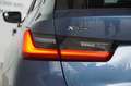 BMW 330 e xDrive Touring M-Sportpaket Pro Blau - thumbnail 12