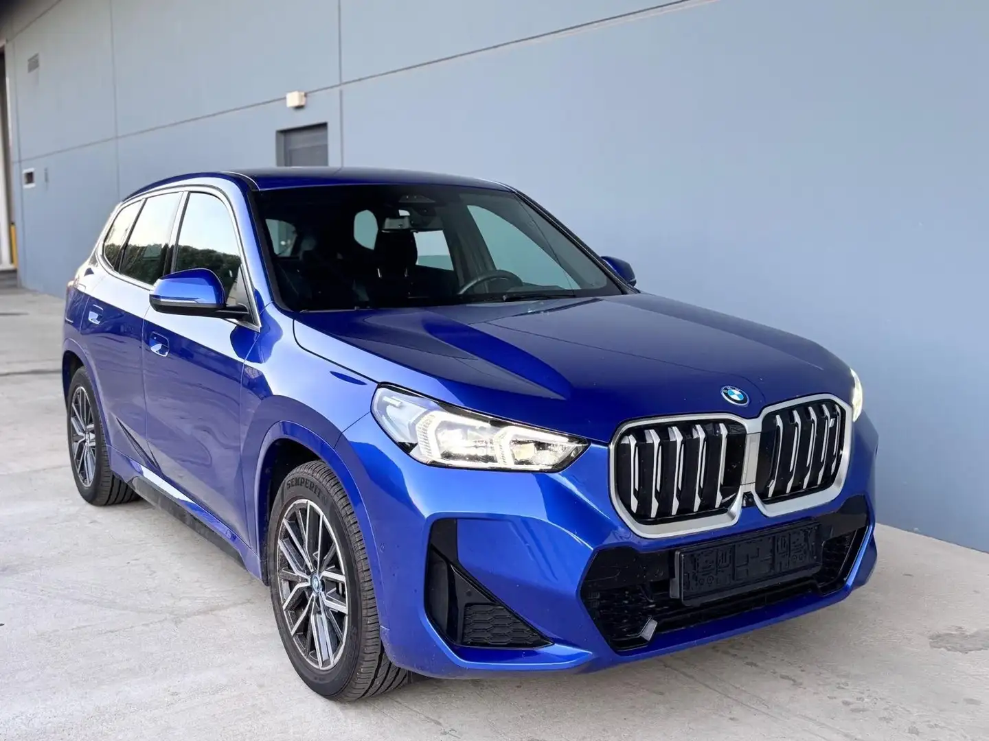 BMW iX1 iX1 xdrive 30 Special Edition auto Blu/Azzurro - 2