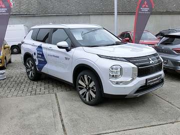 2,4 PHEV S-AWC Intense