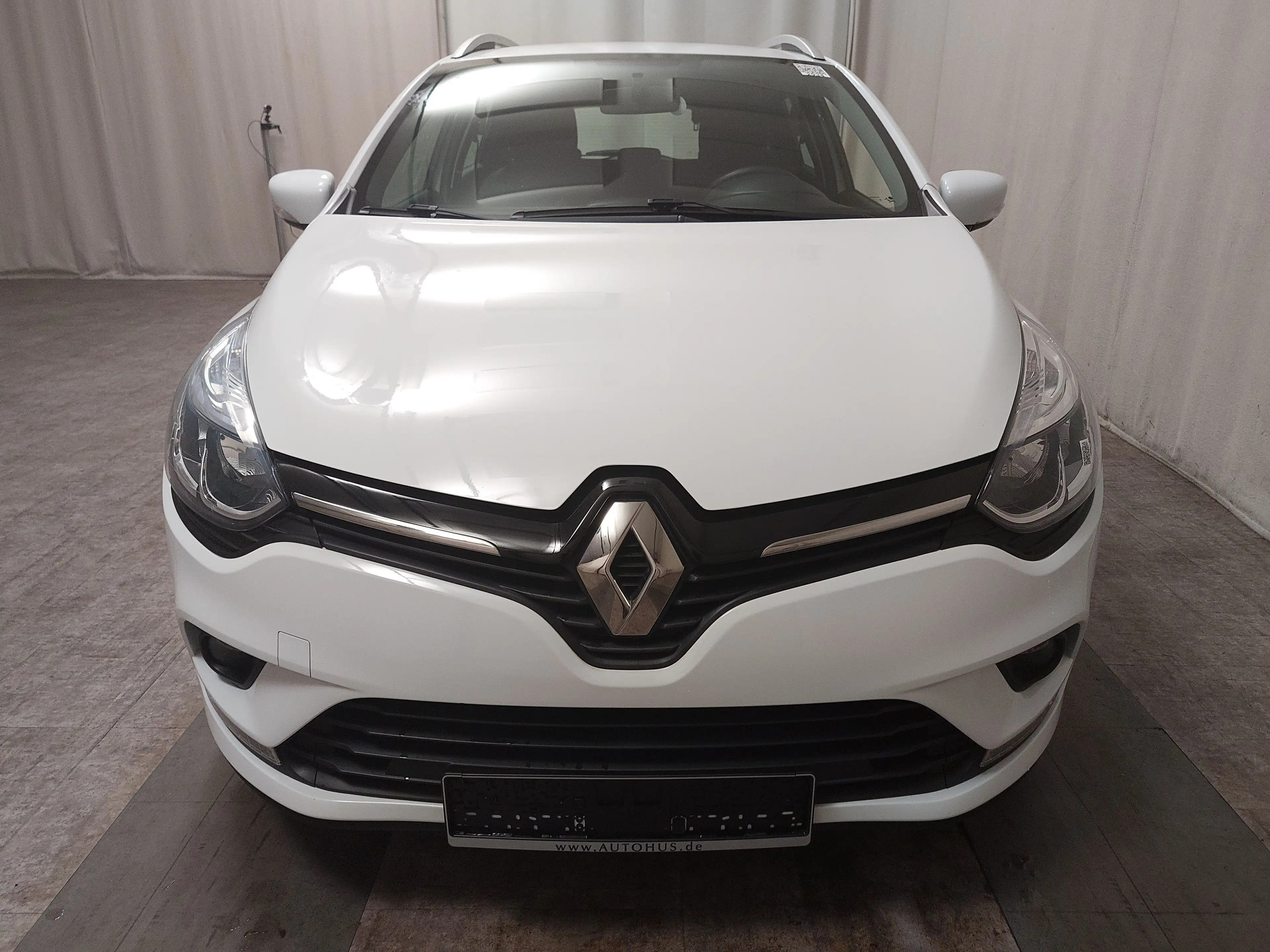Renault Clio Grandtour 0.9 TCe Navi Shz BT — photo 9
