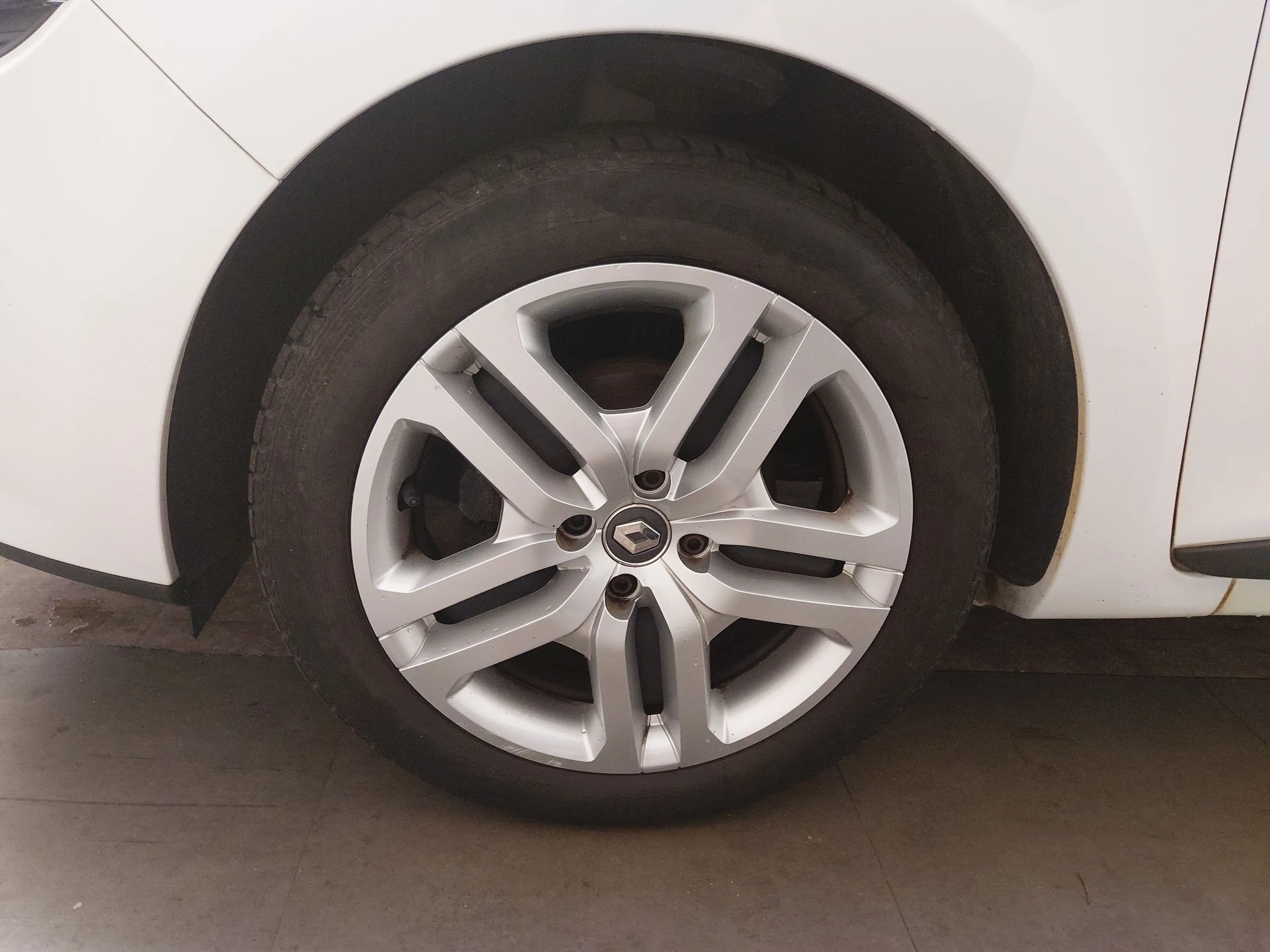 Renault Clio Grandtour 0.9 TCe Navi Shz BT — photo 8