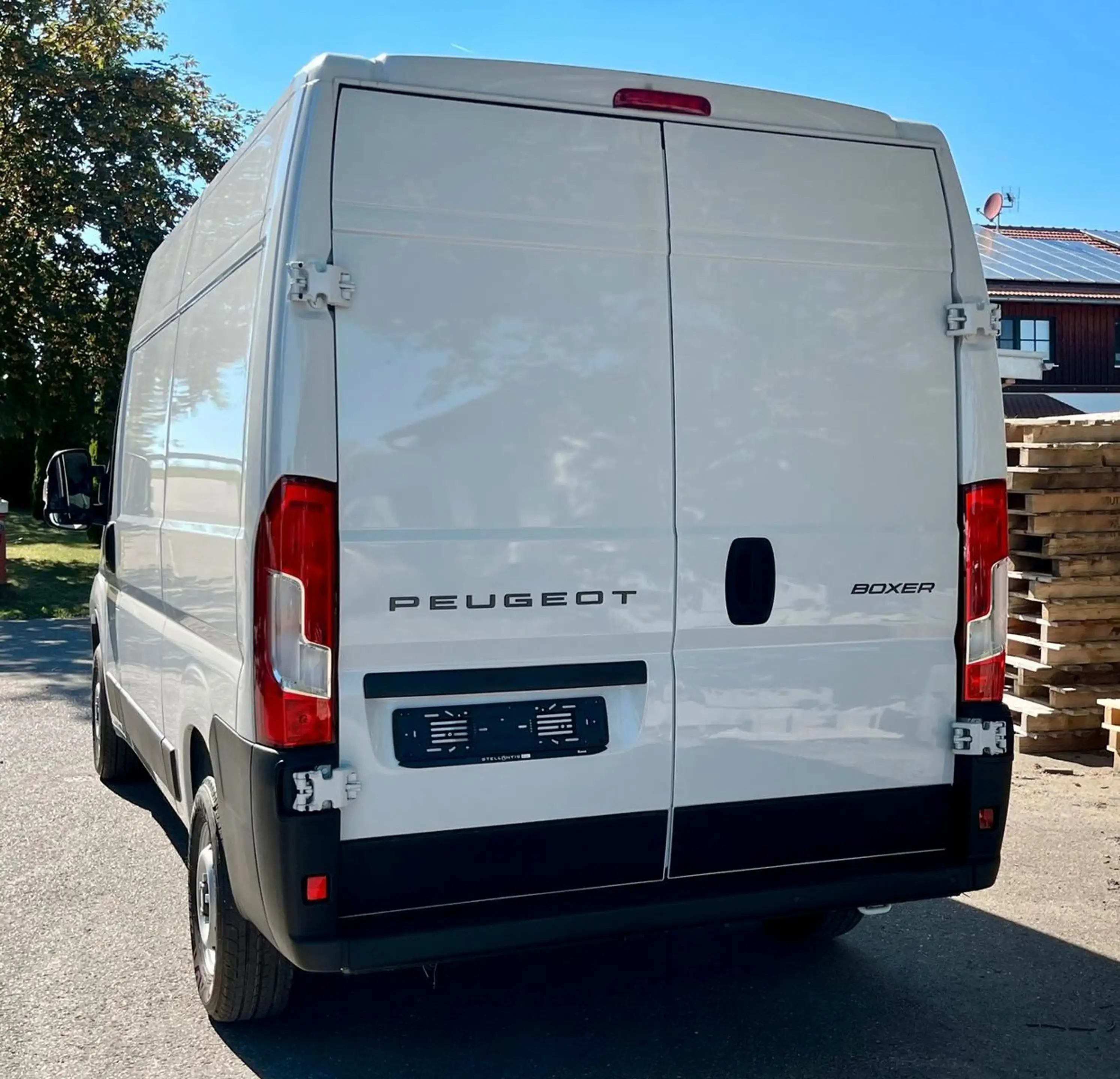 Peugeot Boxer Kasten 33 L2H2 BlueHDi 120/Trennwand/Klima — photo 5