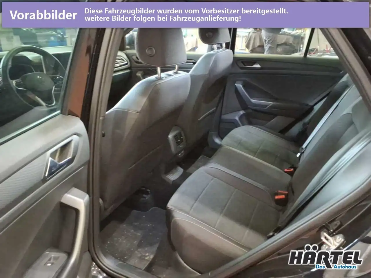 Volkswagen T-Roc R-LINE 1.5 TSI DSG (+ACC-RADAR+NAVI) LED 5