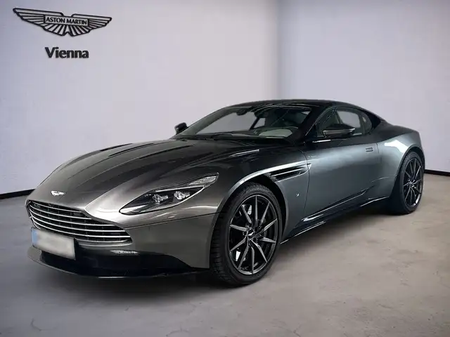 Aston Martin DB11 V12 Launch Edition / Magnetic Silver / 1/1000