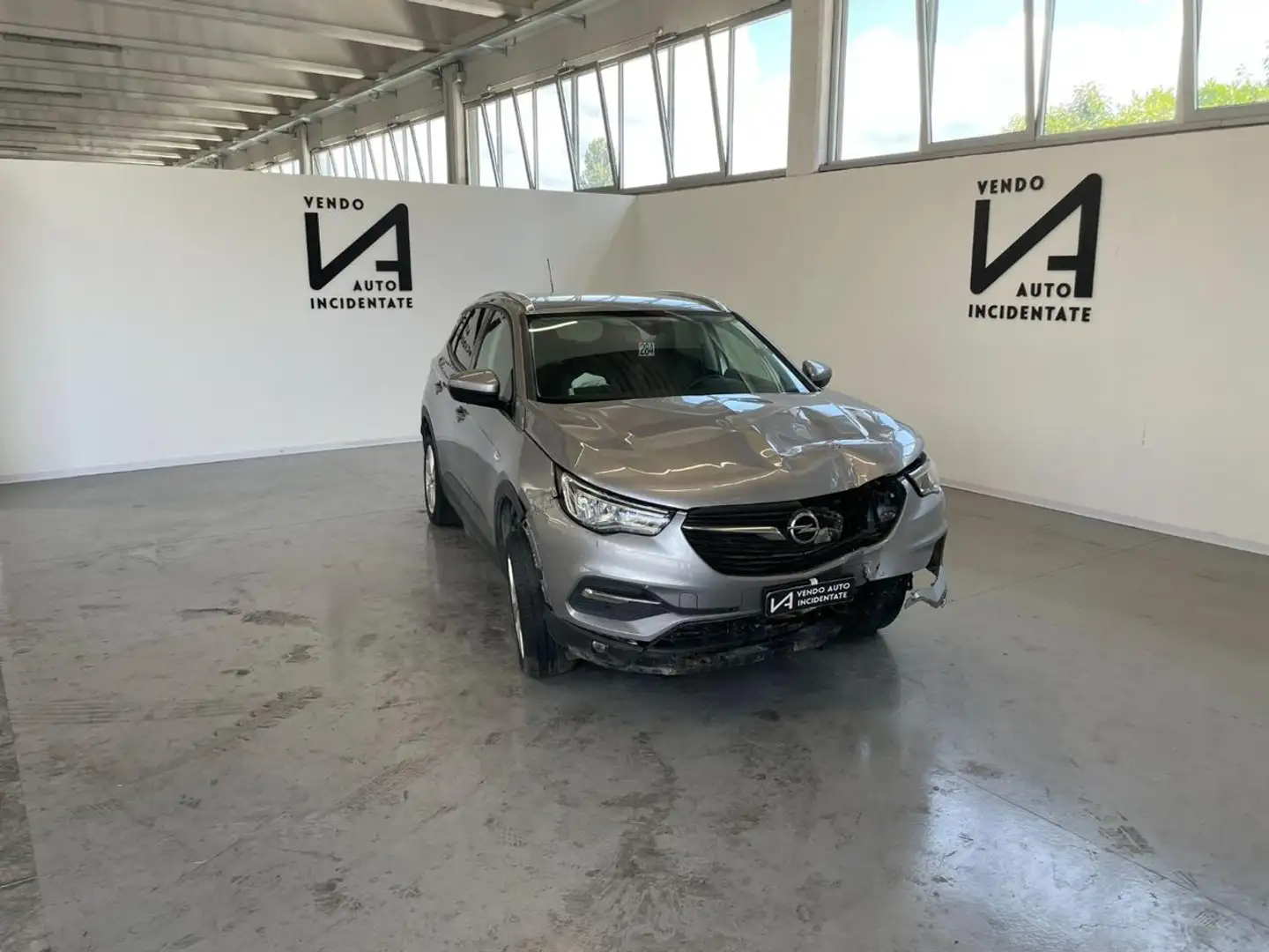Opel Grandland X 1.5 DIESEL ECOTEC 130CV S&S ADVANCE MANUALE Grigio - 1