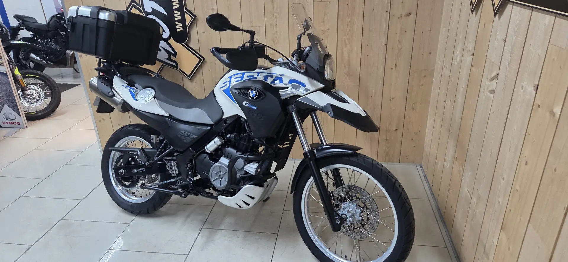 BMW G 650 GS Weiß - 2