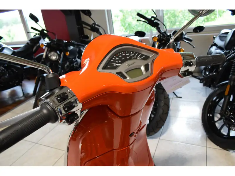 Vespa Primavera 50 - foto 5