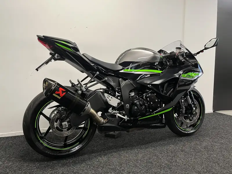 Kawasaki Ninja ZX-6R - foto 5