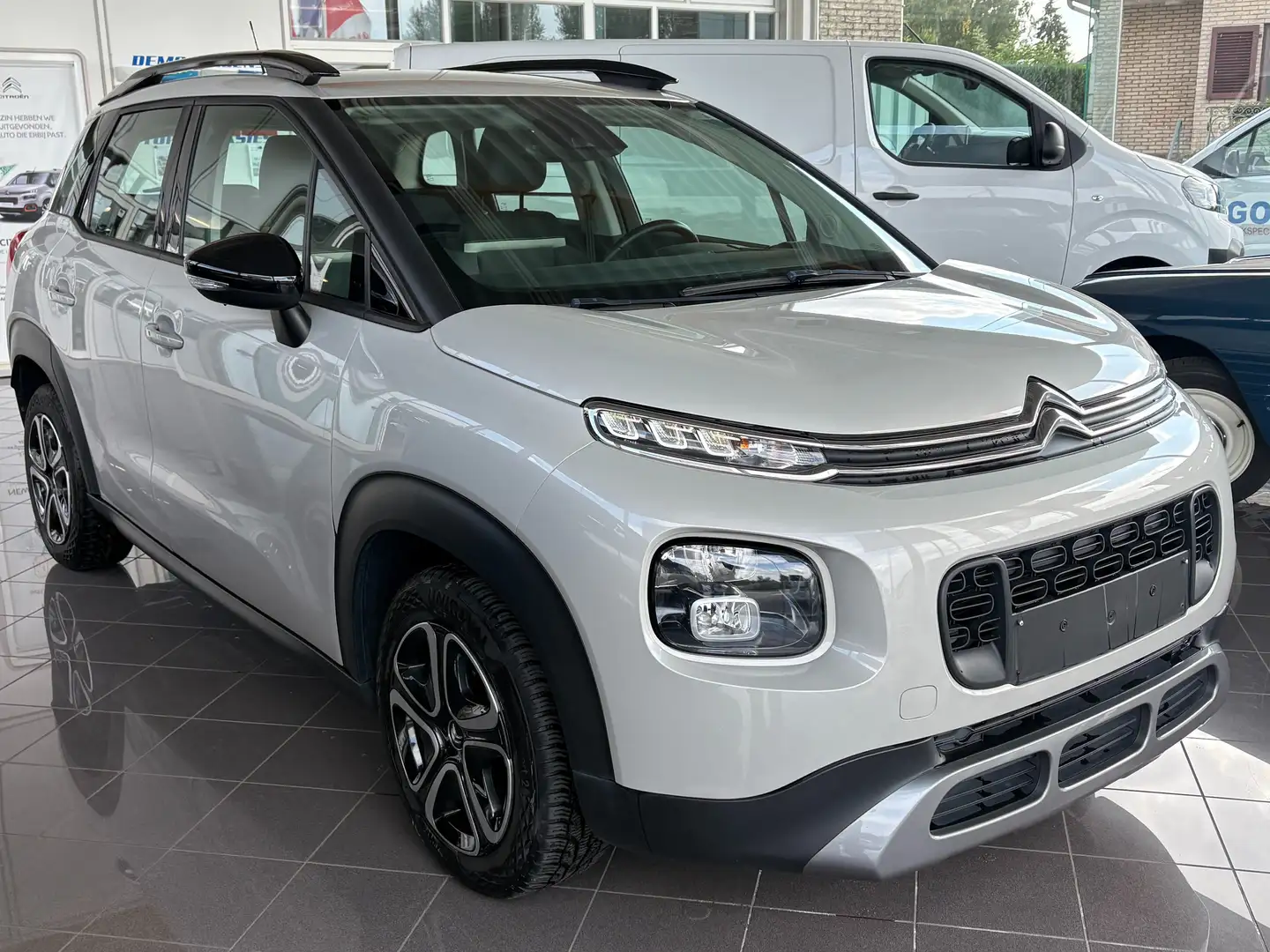 Citroen C3 Aircross C3 Aircross BlueHDI 100 Stop Beżowy - 2