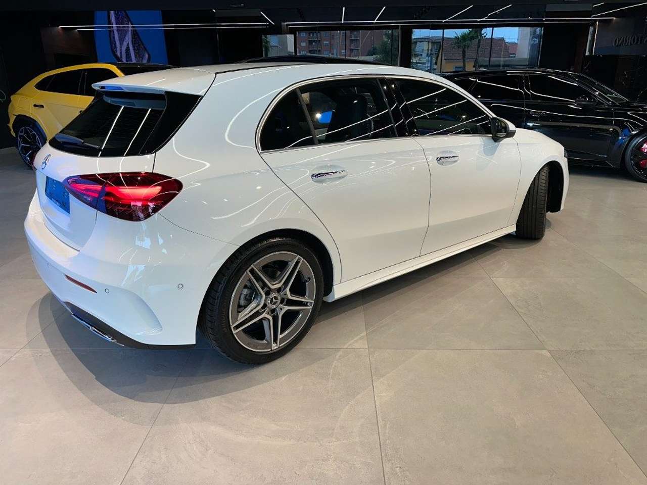 Mercedes-Benz A 180 Automatic AMG Line Premium