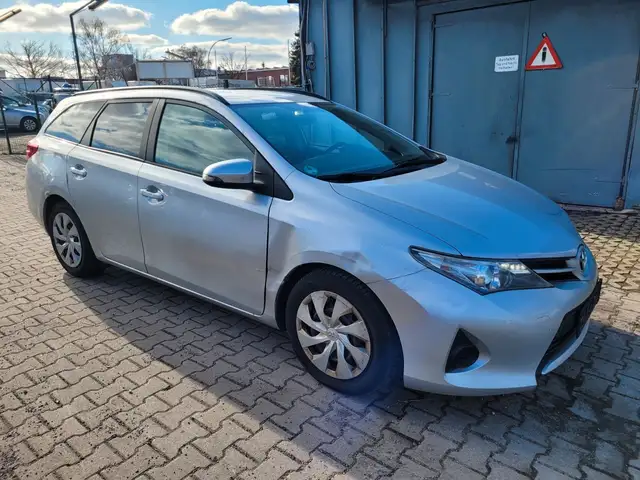 Toyota Auris Touring Sport*NAVI*SCHECKHEFT*2.BESITZ