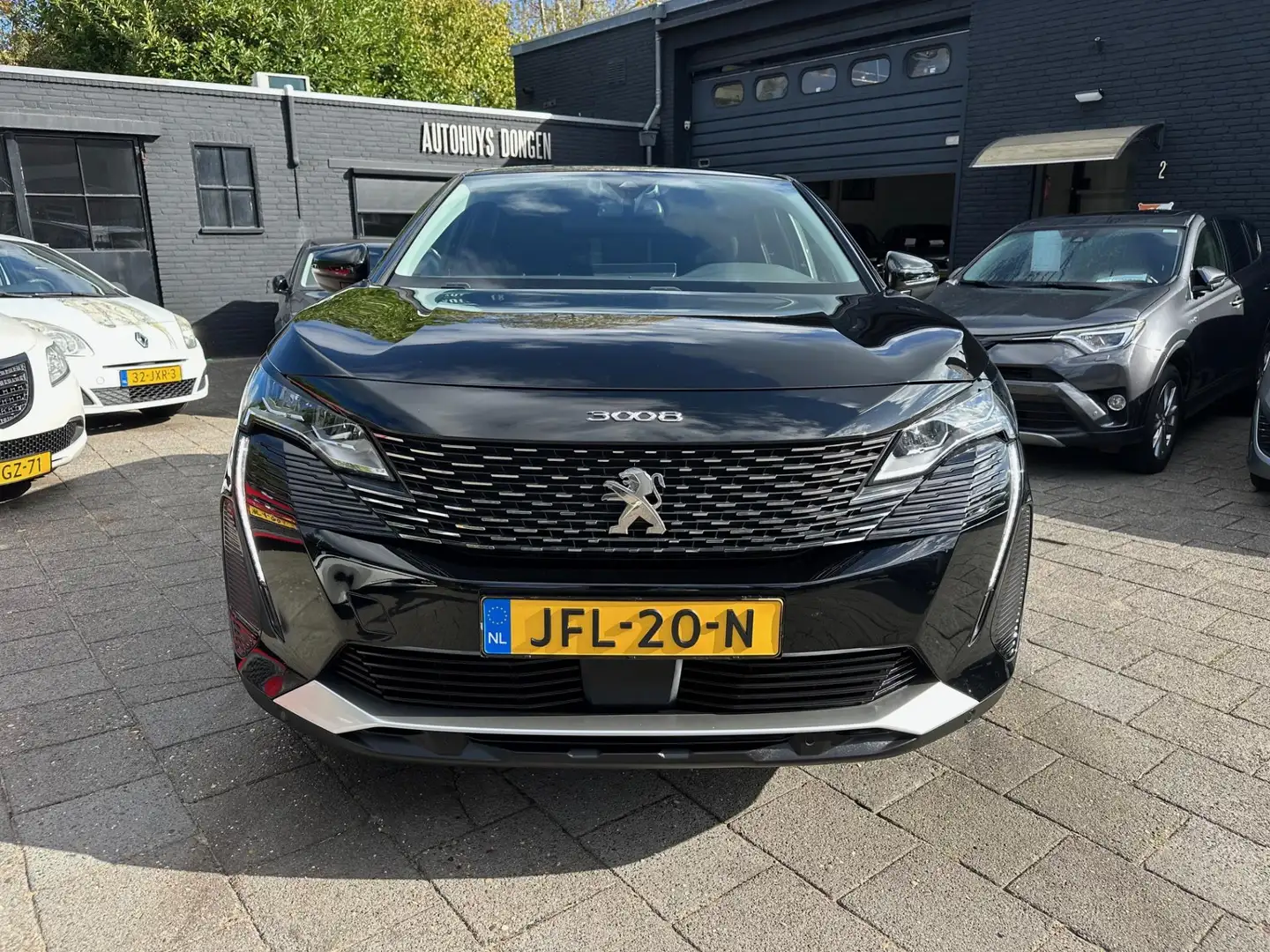 Peugeot 3008 1.2 PureTech (131pk) Aut. Navigatie! 360 Camera! Noir - 2