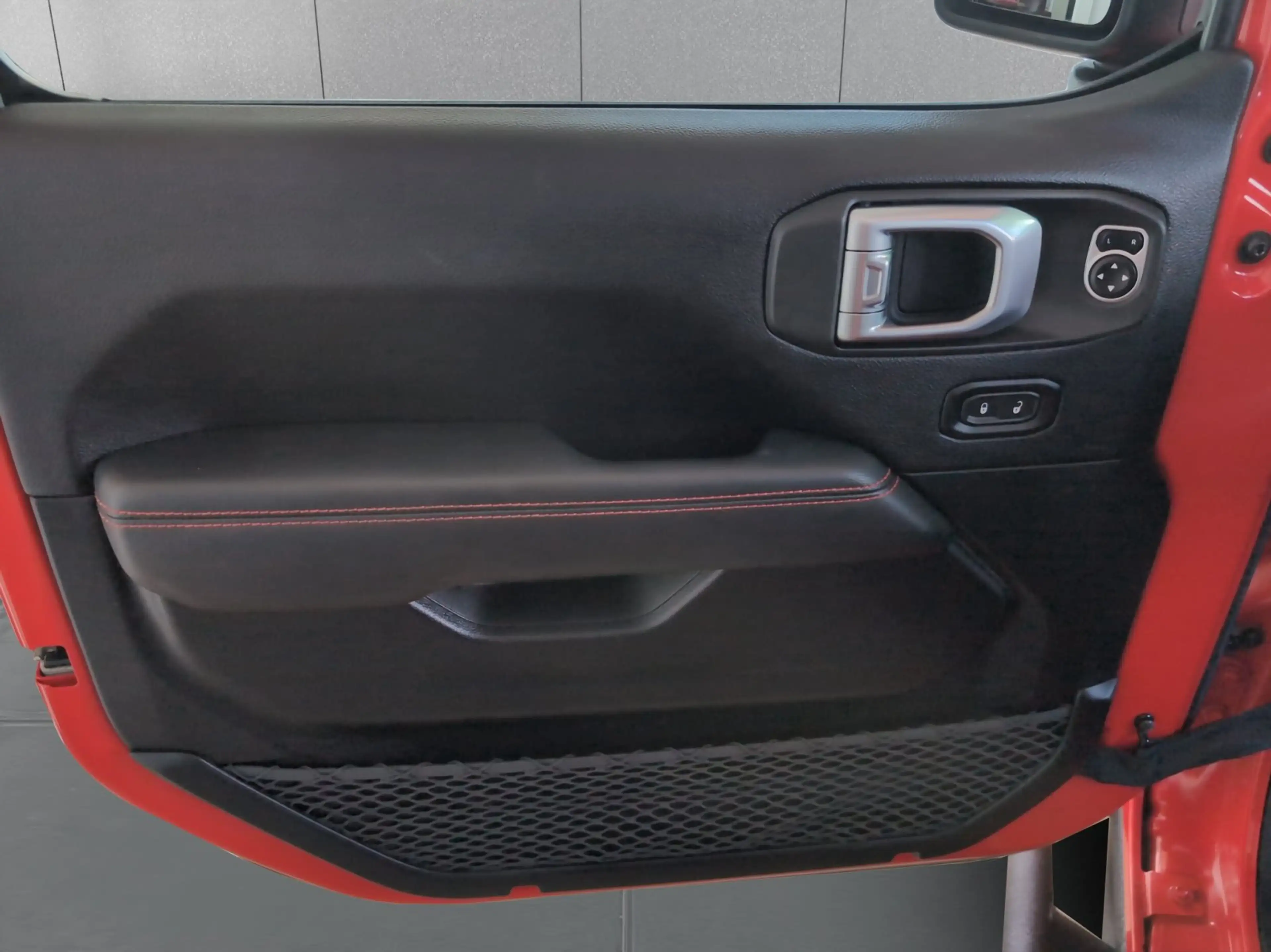 Jeep Wrangler 2.2 CRDi Rubicon/1.Hd/Softtop/Alpine/Kamera/BLIS — photo 12