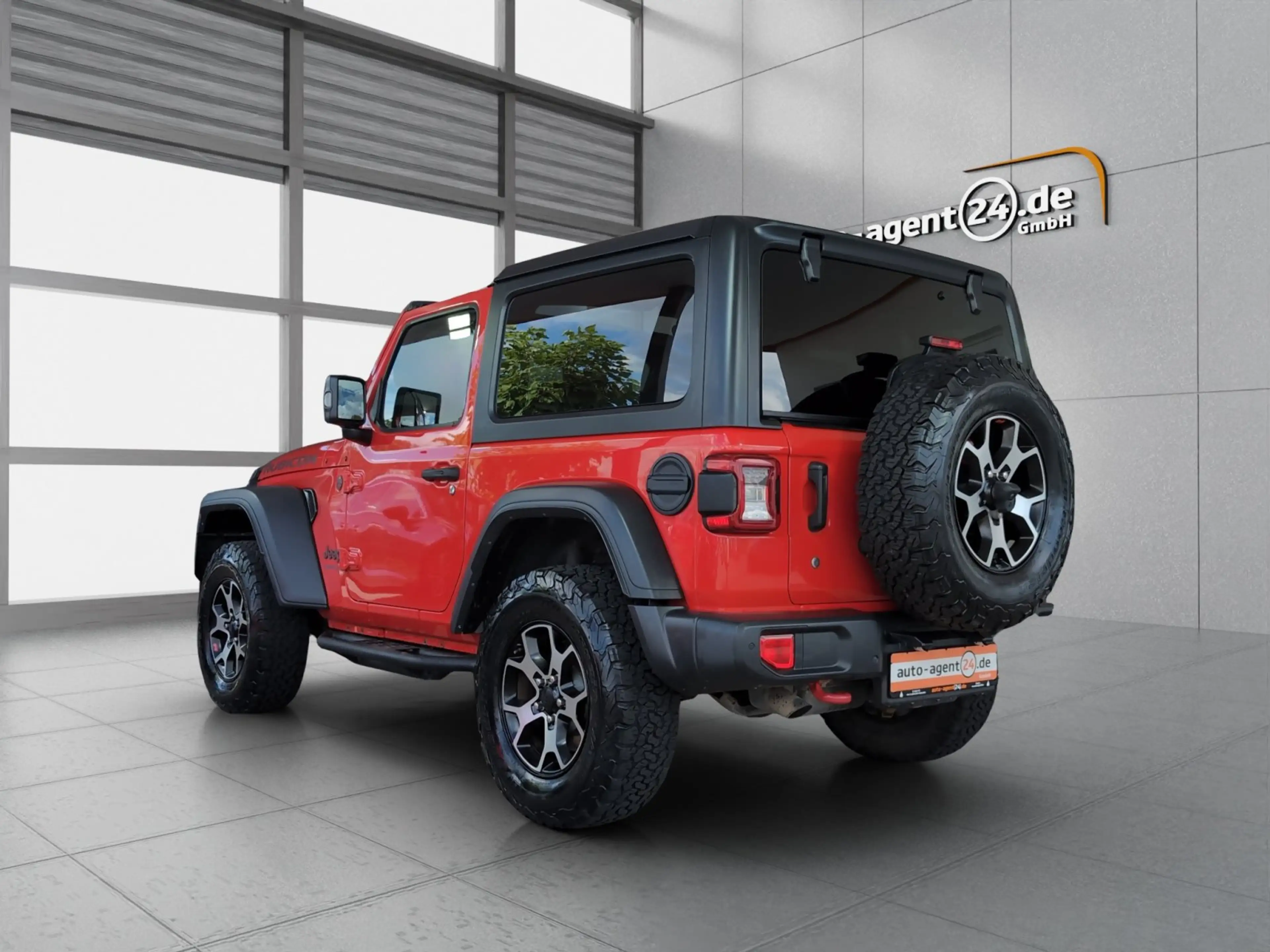 Jeep Wrangler 2.2 CRDi Rubicon/1.Hd/Softtop/Alpine/Kamera/BLIS — photo 3