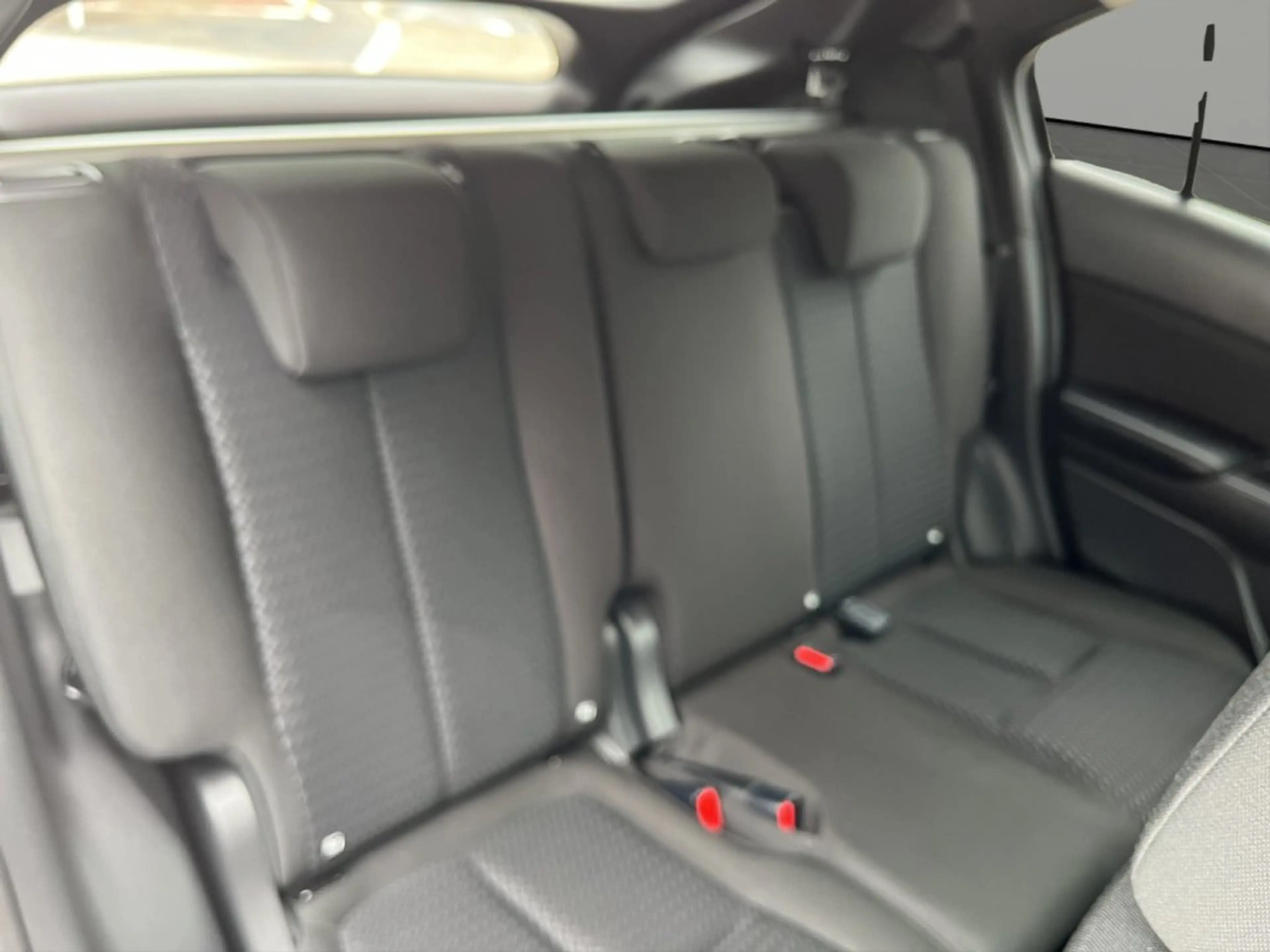 Mitsubishi Eclipse Cross 1,5 TC CVT 2WD — photo 11