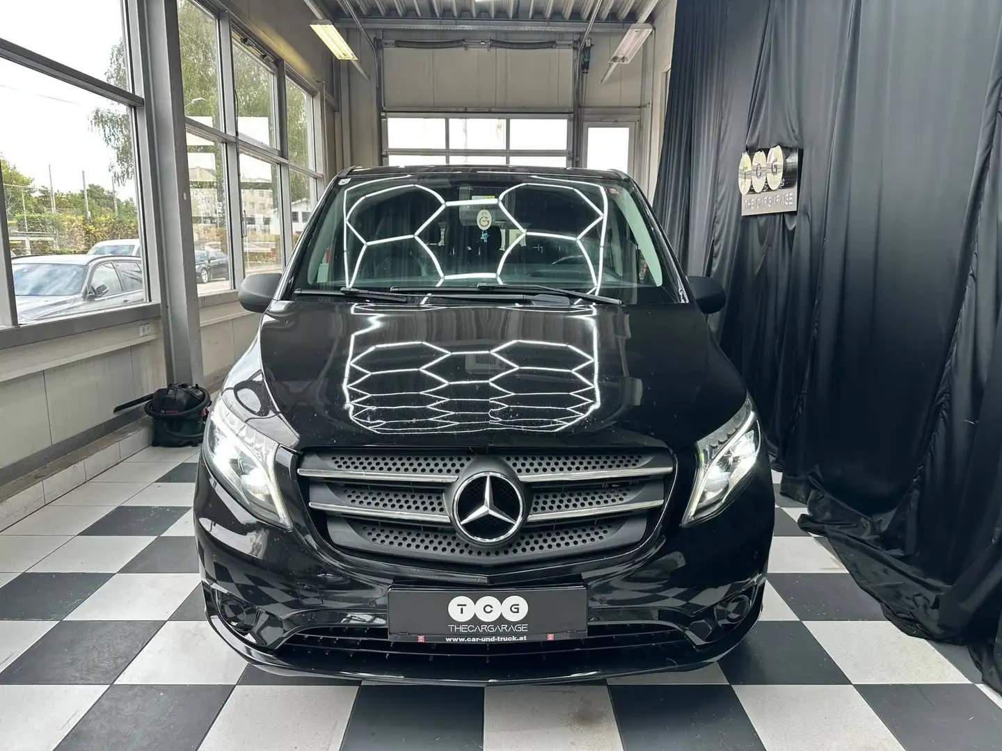 Mercedes-Benz Vito 114/116/119/124 CDI RWD extralang Select (447.705) Schwarz - 2