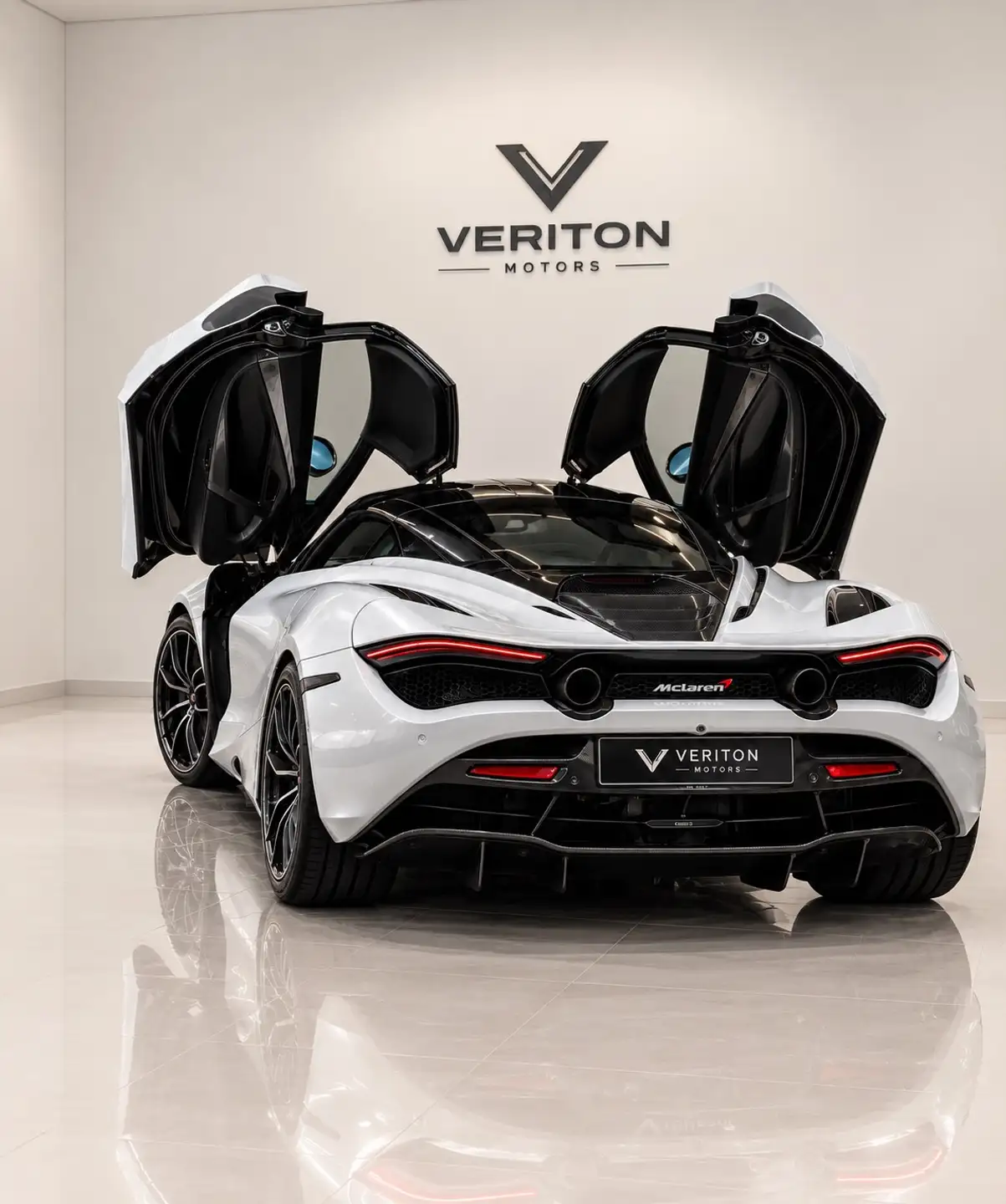 맥라렌 720S 720 2017 화이트 사진 2