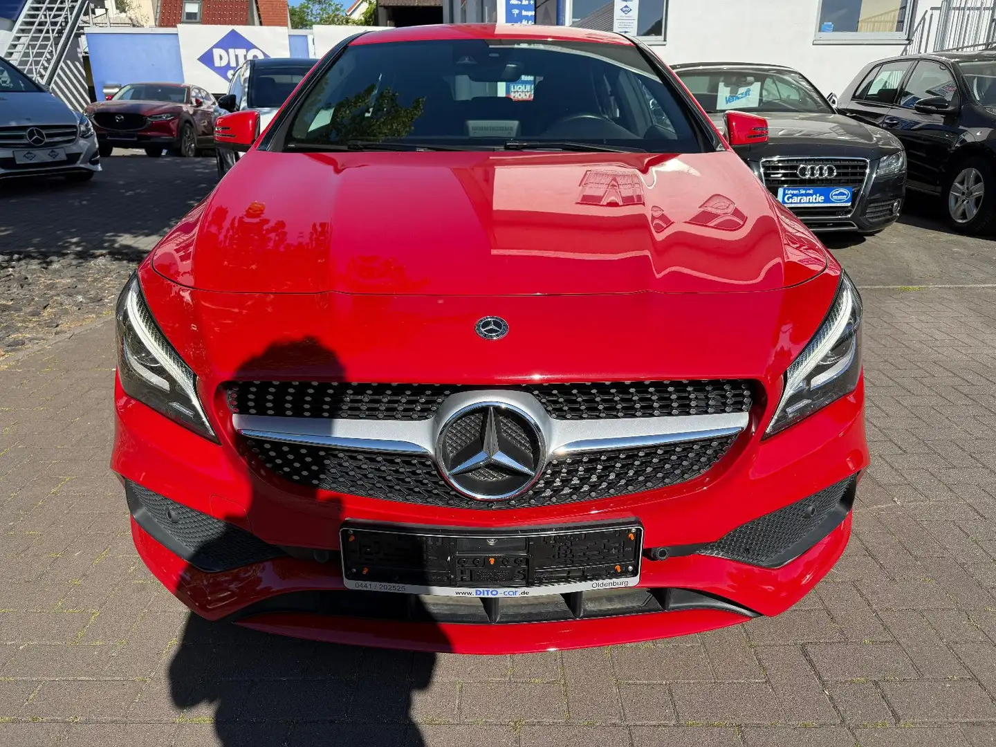 Mercedes-Benz CLA 180 Shooting Brake AMG Line NAVI/LED/TEMP. Rot - 2