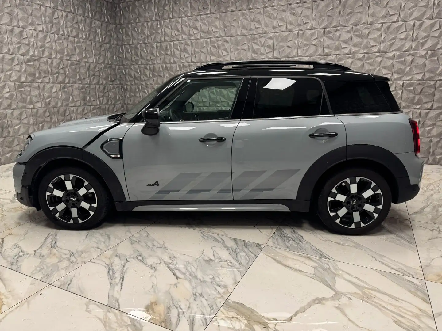 MINI Cooper SD Countryman COOPER_SD Countryman Untamed Edition All4 Grau - 2