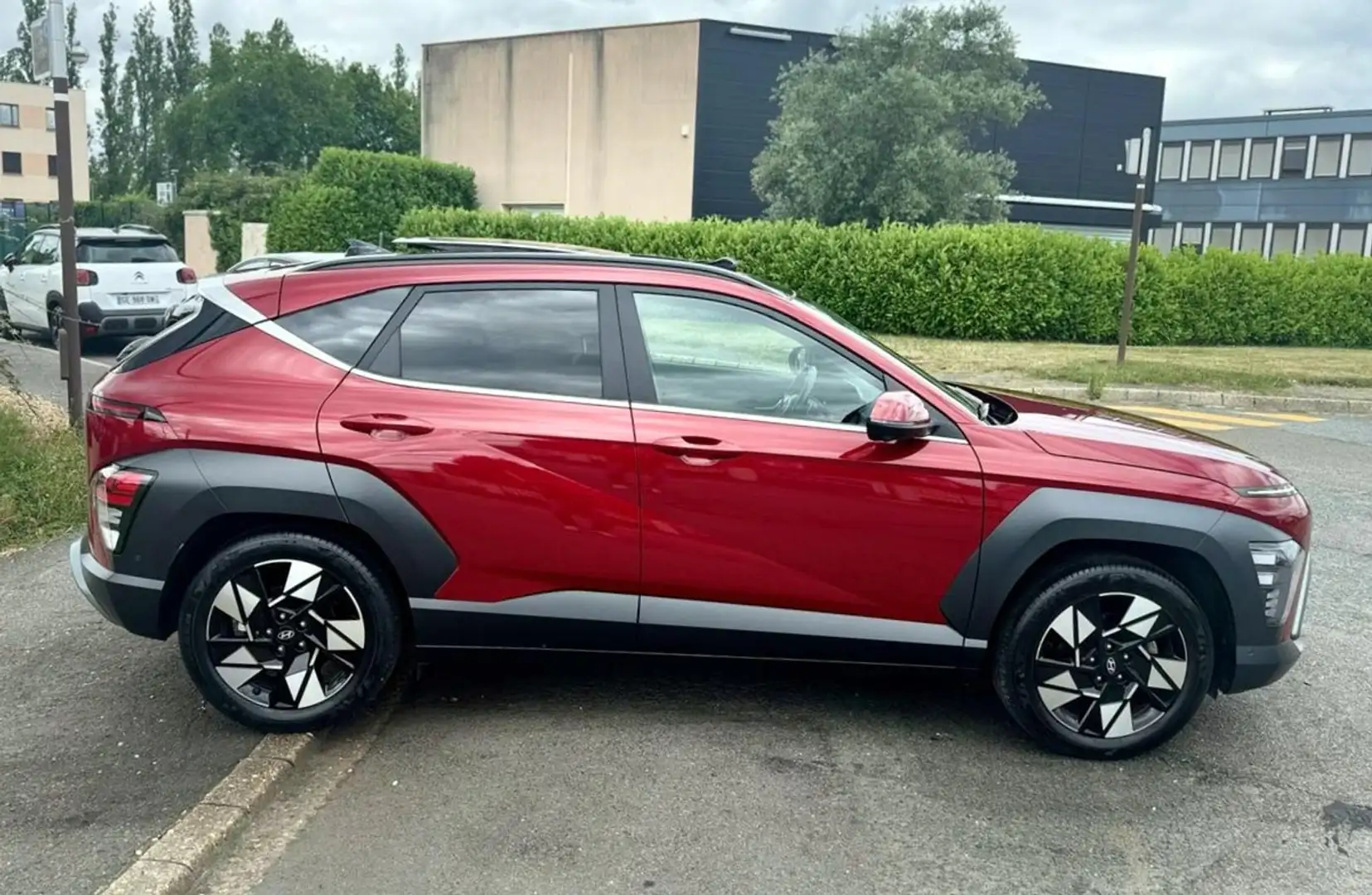 Hyundai KONA Executive Hybrid 2WD 1.6 T-GDI 140CV TOIT OUVRANT  Rouge - 2