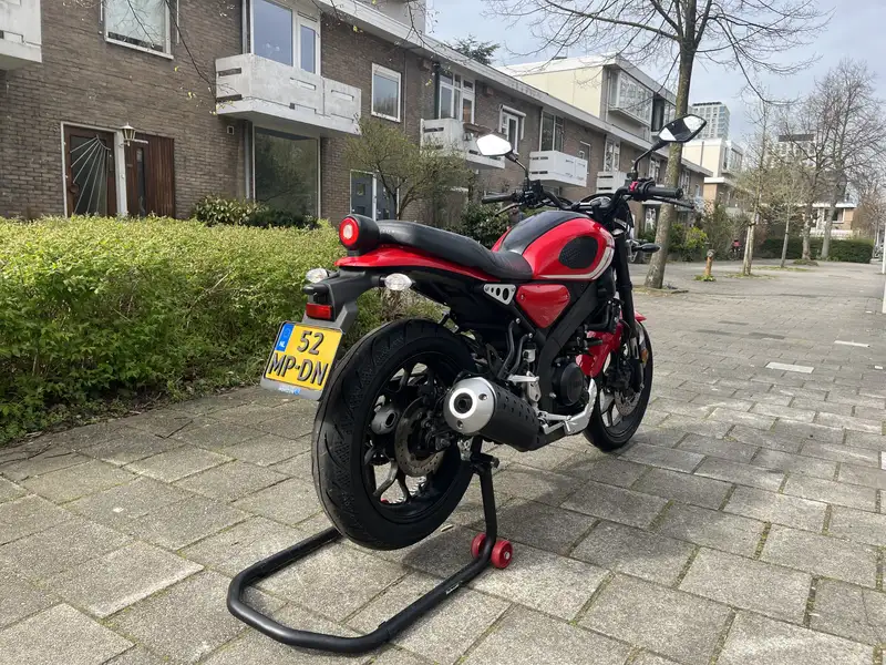 Yamaha XSR 125 - foto 2