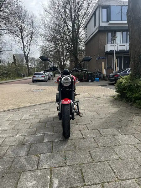 Yamaha XSR 125 - foto 7