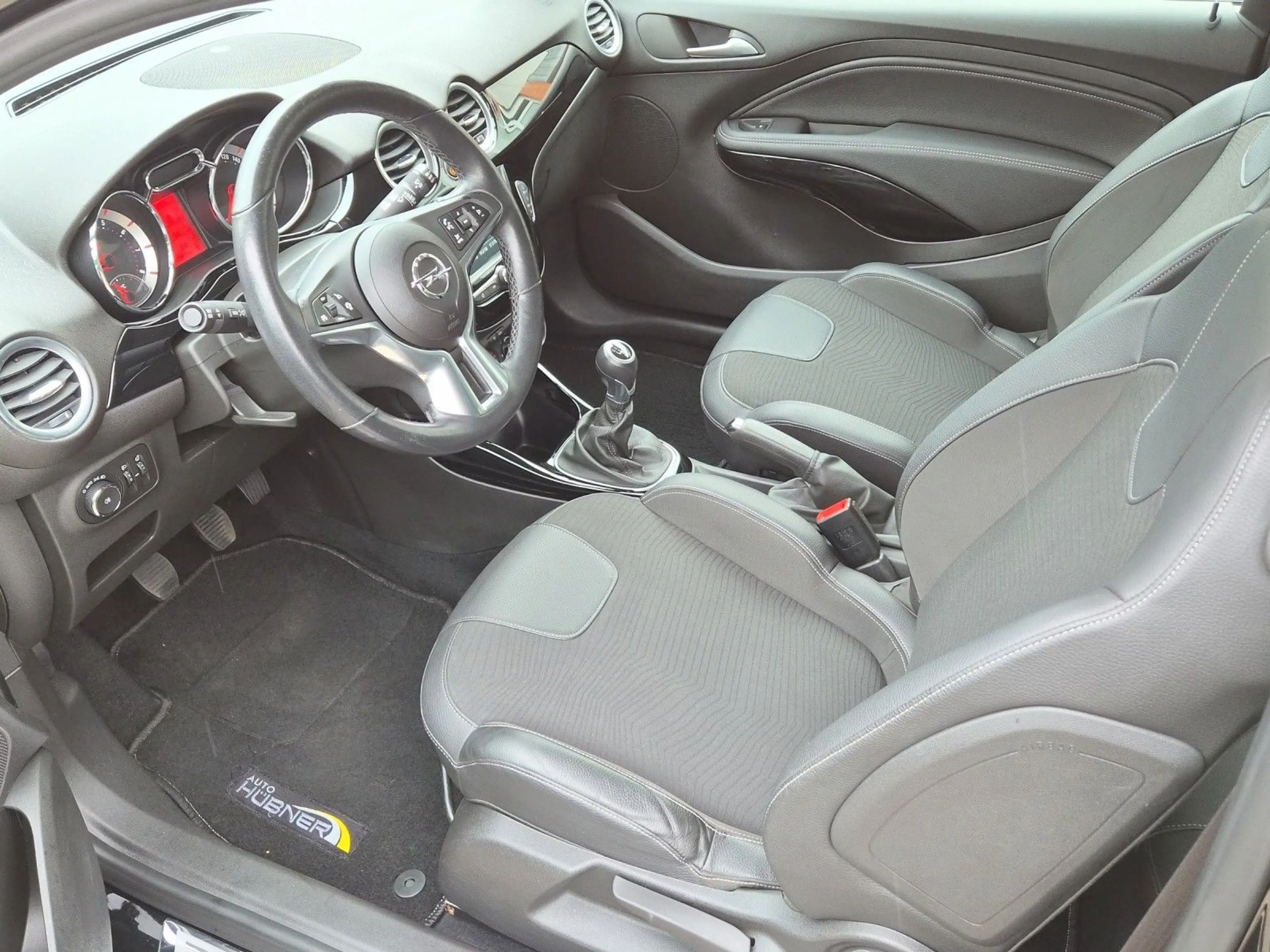 Opel Adam 120 Jahre Klima Lenkradheizung Tüv Neu — photo 9