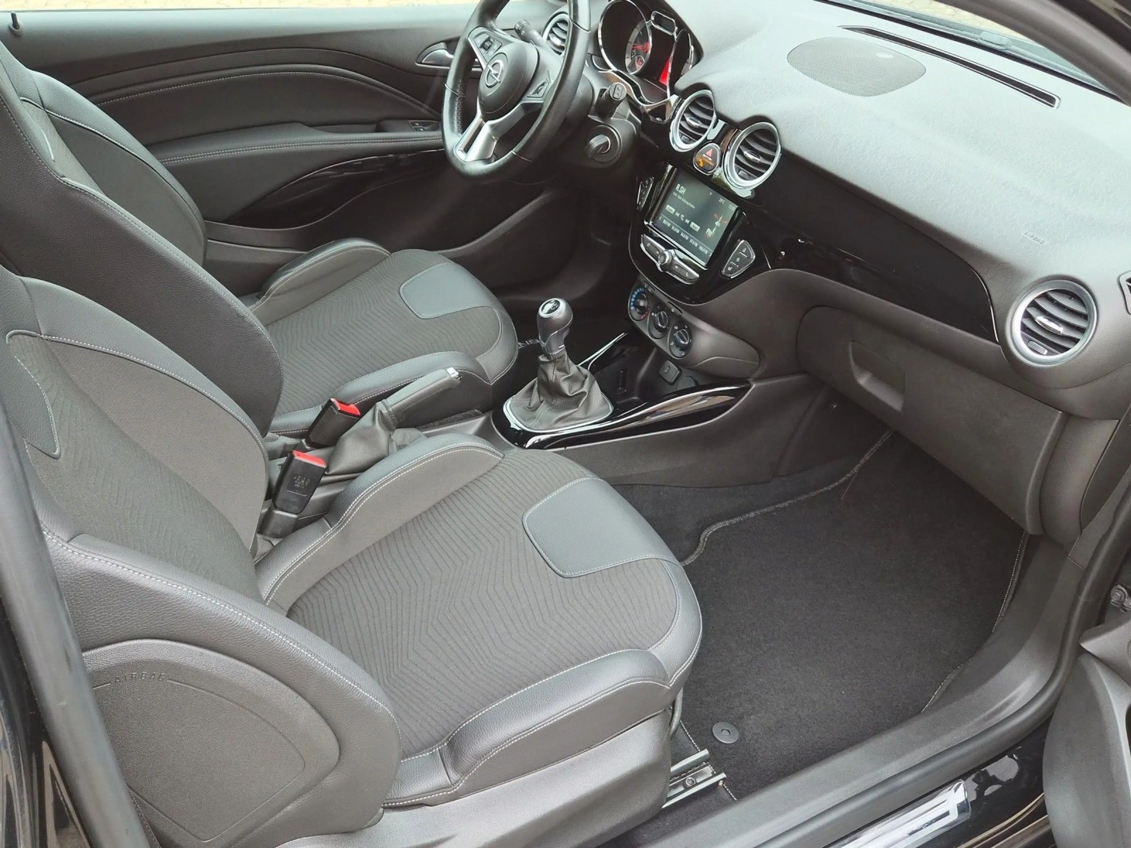 Opel Adam 120 Jahre Klima Lenkradheizung Tüv Neu — photo 10