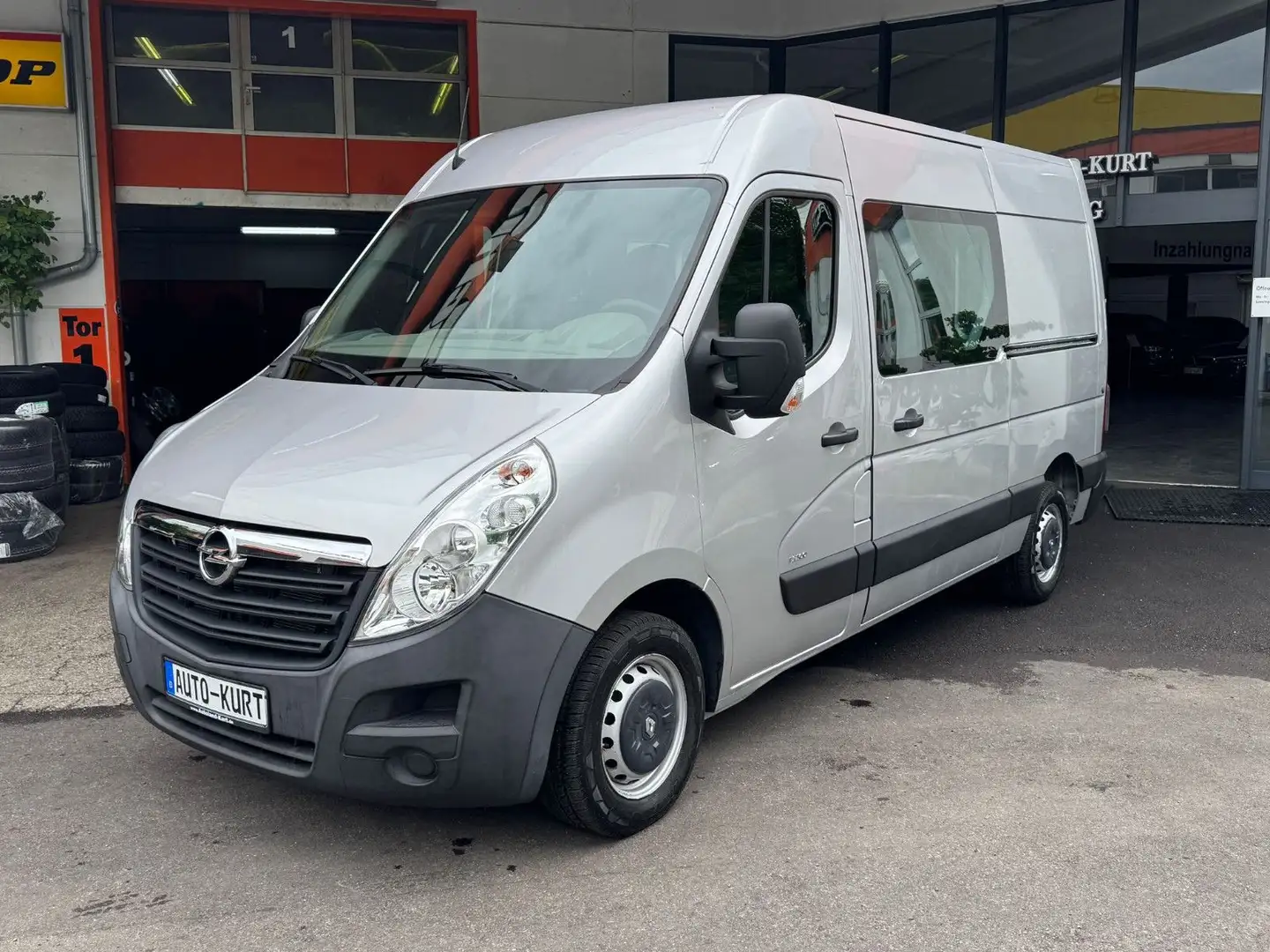 Opel Movano 2,3CDT*L2H2*3,5t*Navi*Klima*2xSchiebetüre Plateado - 2