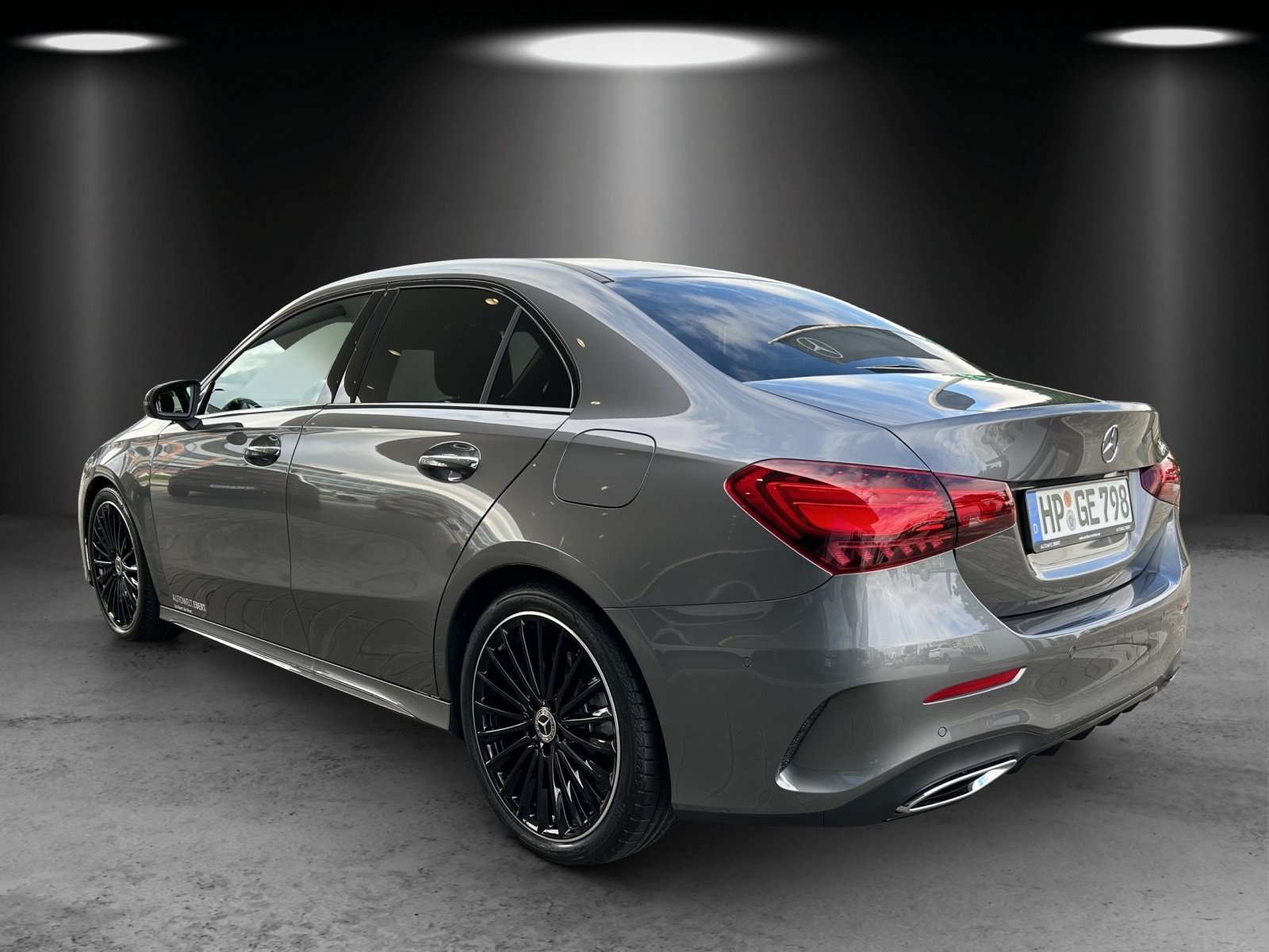 Mercedes-Benz A 220