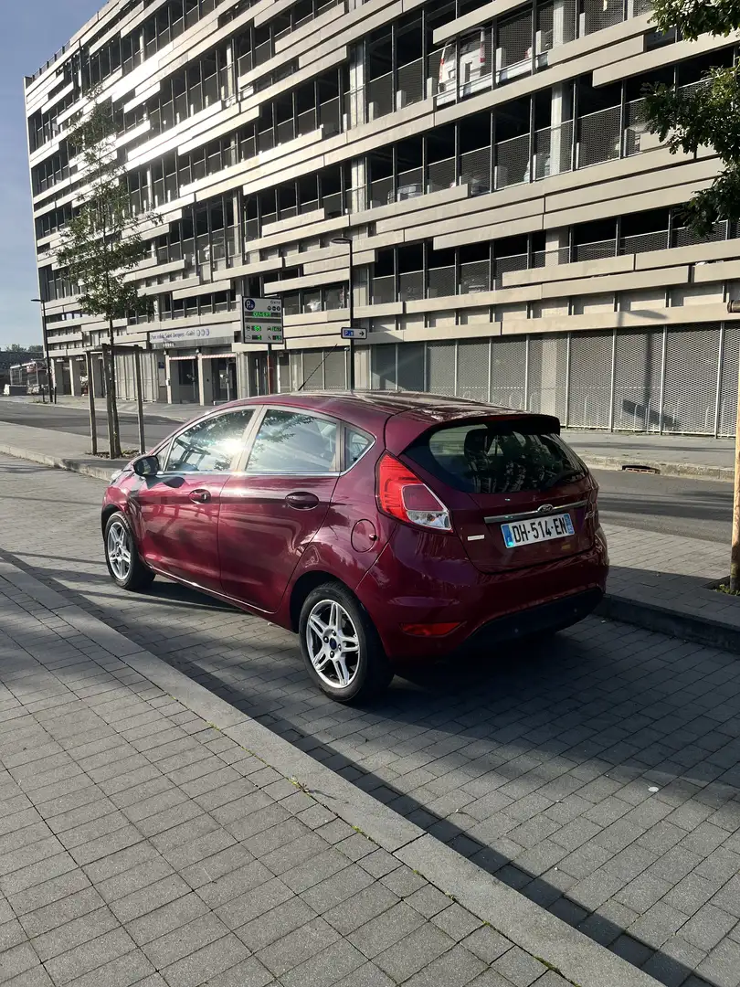 Ford Fiesta 1.0 EcoBoost 100 S&S Titanium - 2