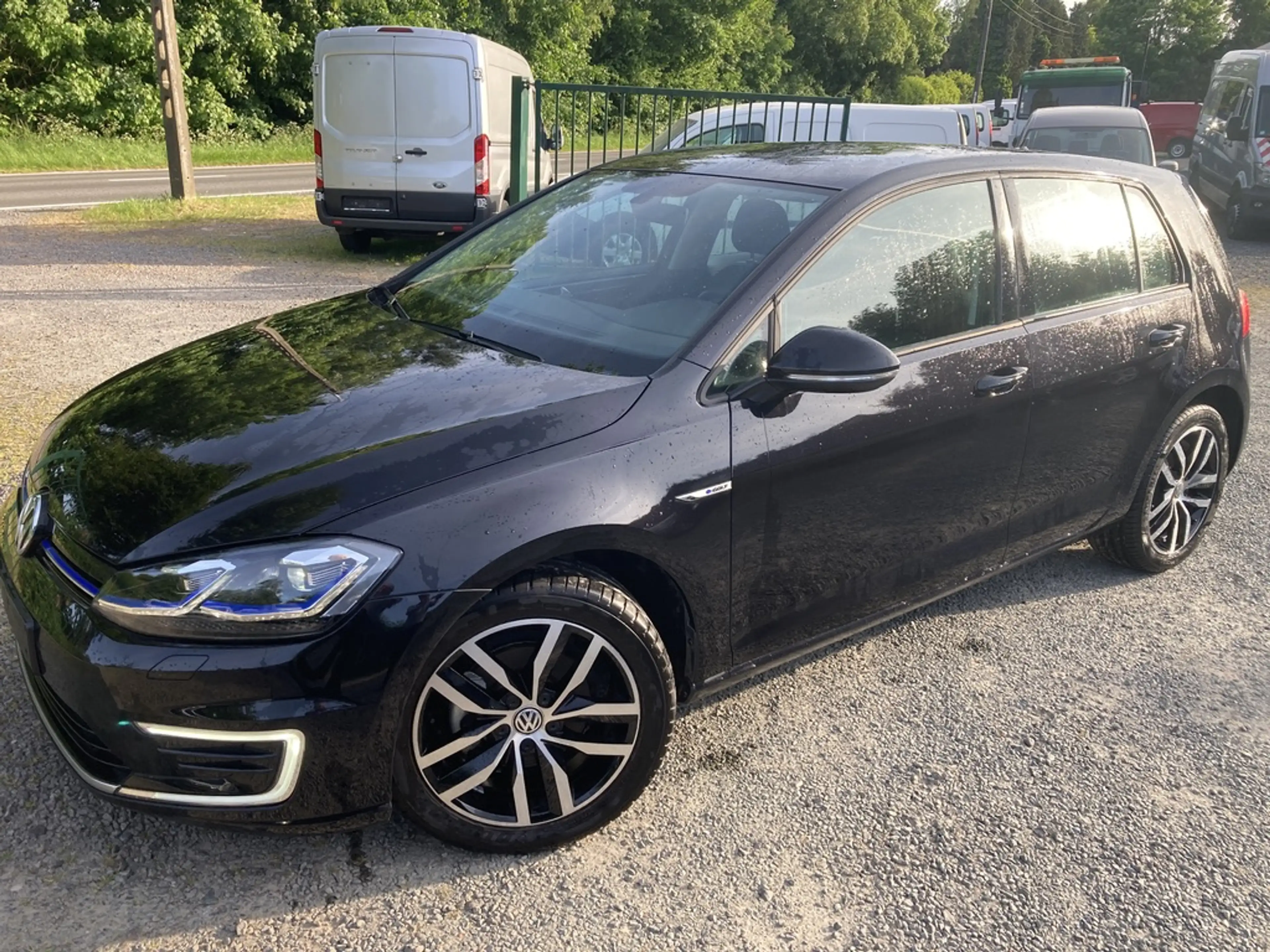 Volkswagen e-Golf SoH 94% 18.140€+TVA/BTW 35,8kw/h 100kw PackLuxe Cuir-Leder — photo 2