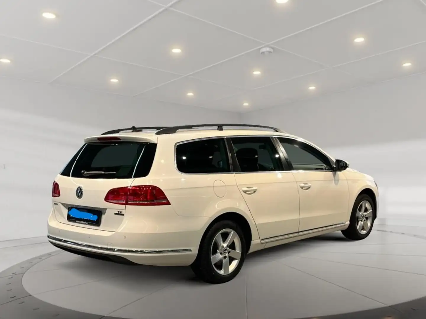 Volkswagen Passat Variant Comfortline EcoFuel Weiß - 2