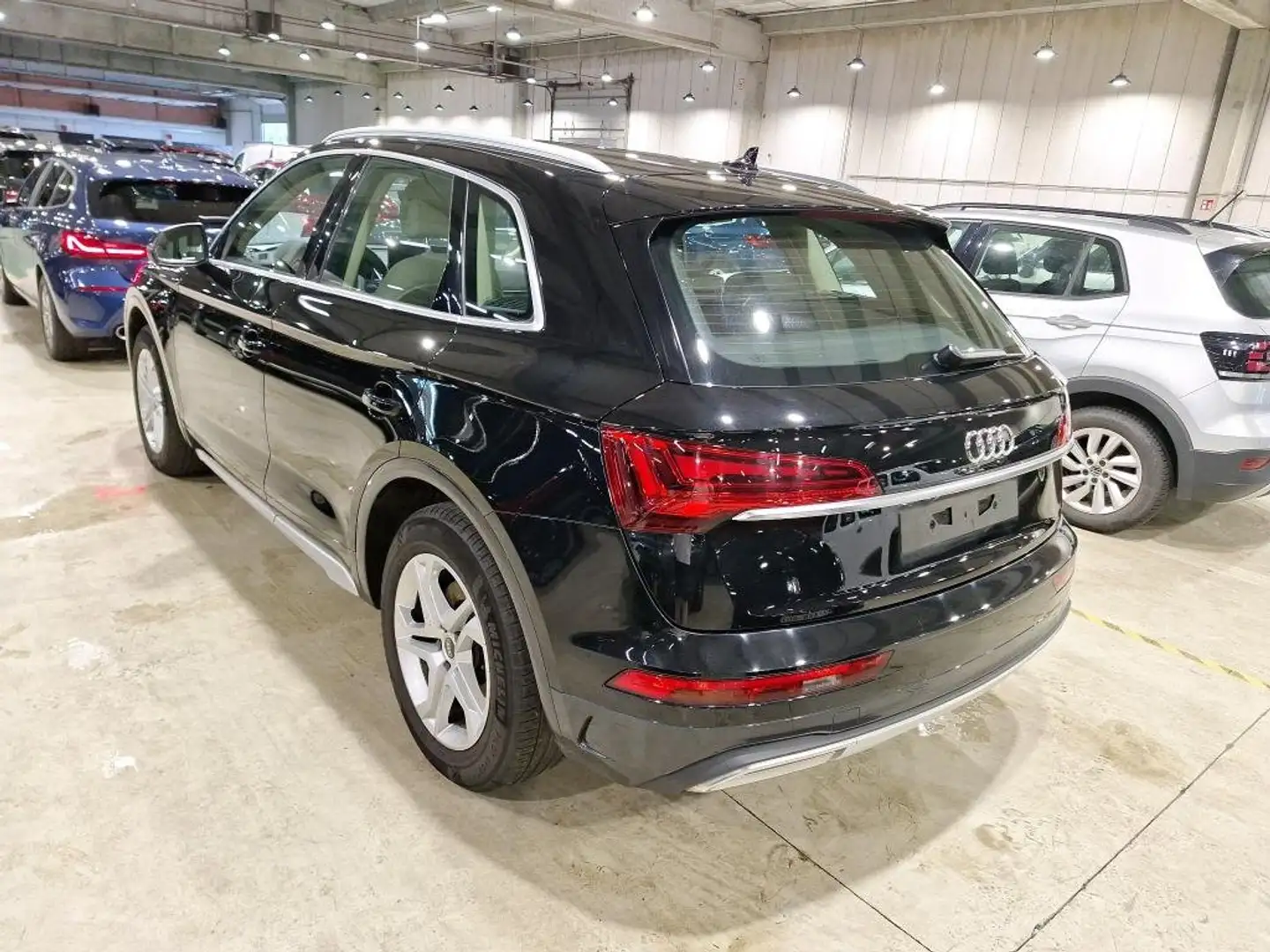 Audi Q5 Q5 Sportback 35 TDi Business Edition  S tronic Gris - 2