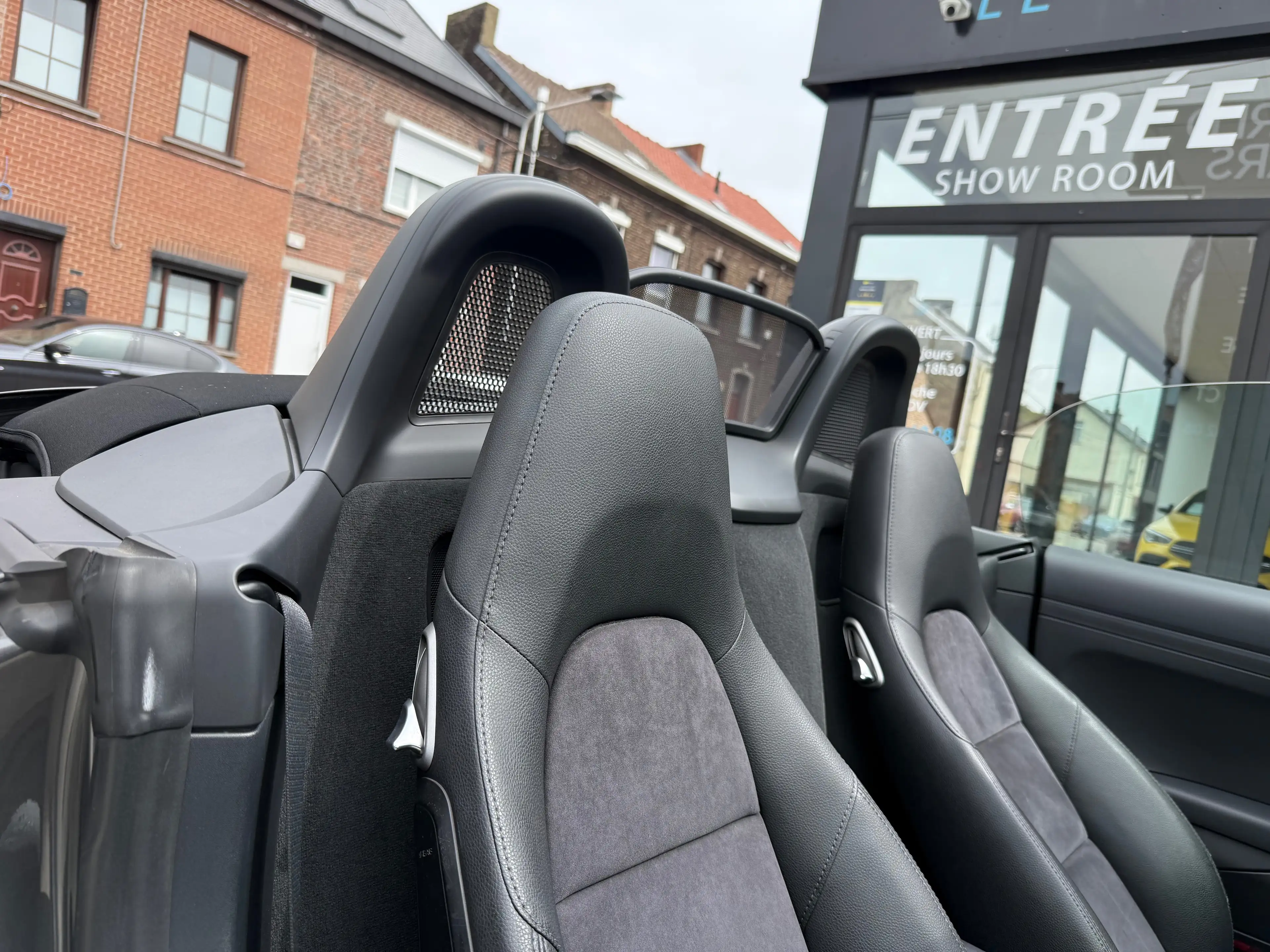 Porsche Boxster Boxster 2.7i PDK / NAVIGATION/ CRUISE/ ALCANTARA/ CARNET COMPLET/ GARANTIE 12 MOIS — photo 10