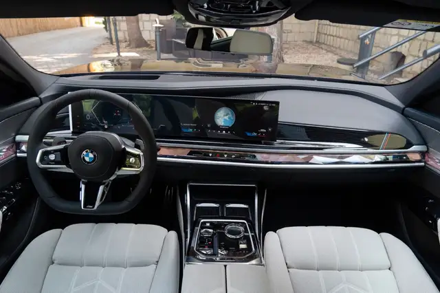 BMW M view 7