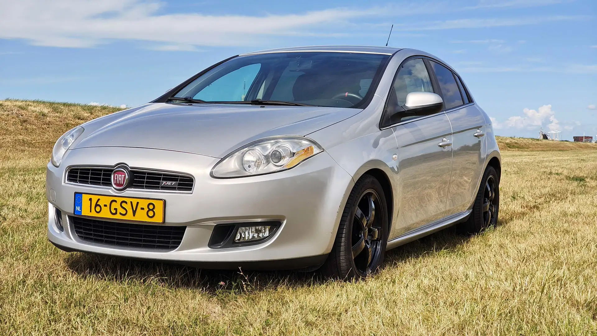 Fiat Bravo Bravo 1.4 T-Jet Edition Sport Zilver - 1