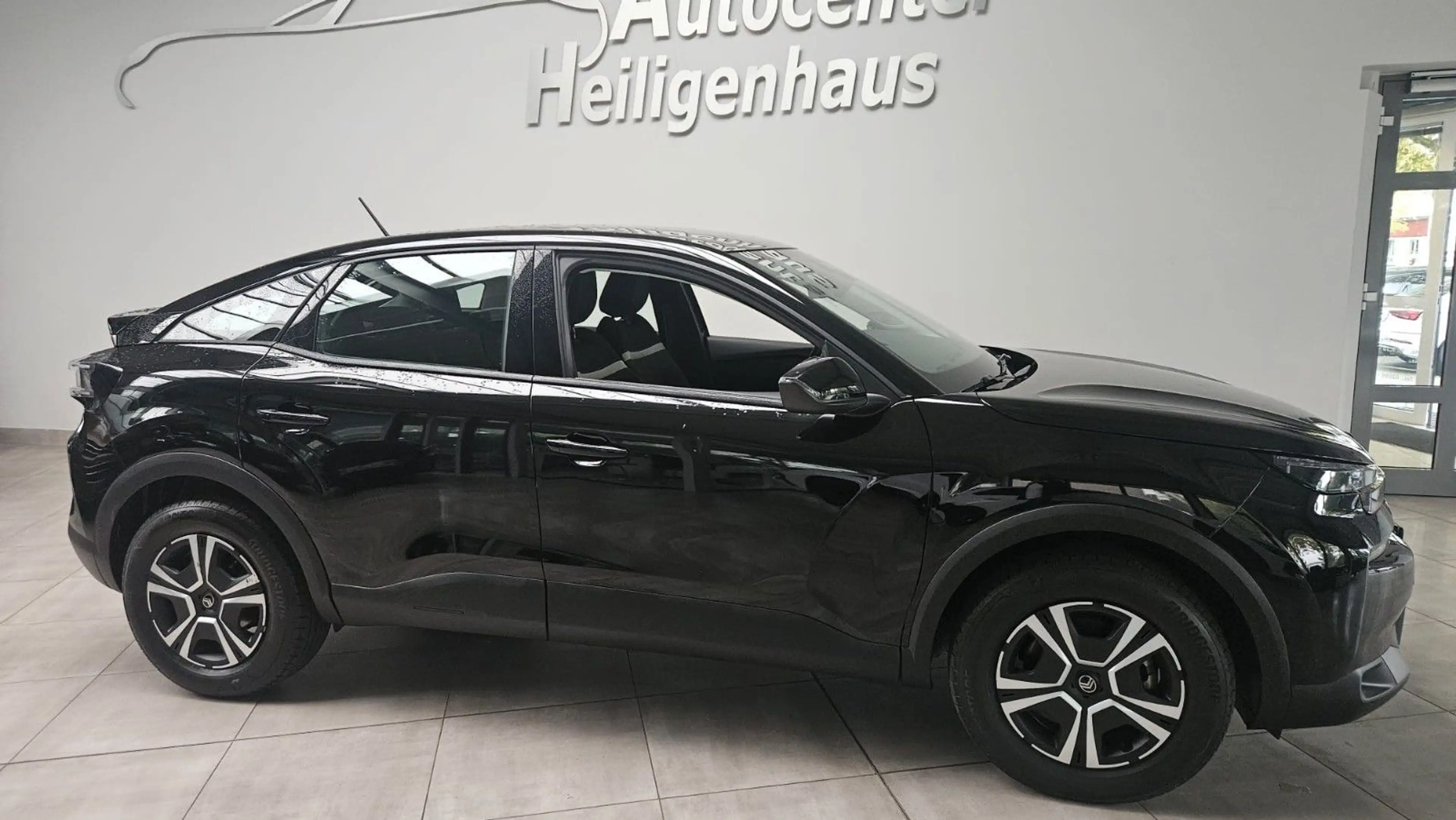Citroen C4 Lim. YOU 1.2 Mild-Hybrid Autom. LED Tempo PDC — photo 2